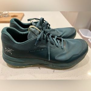 Arc’teryx Woman’s Norvan Trail shoes